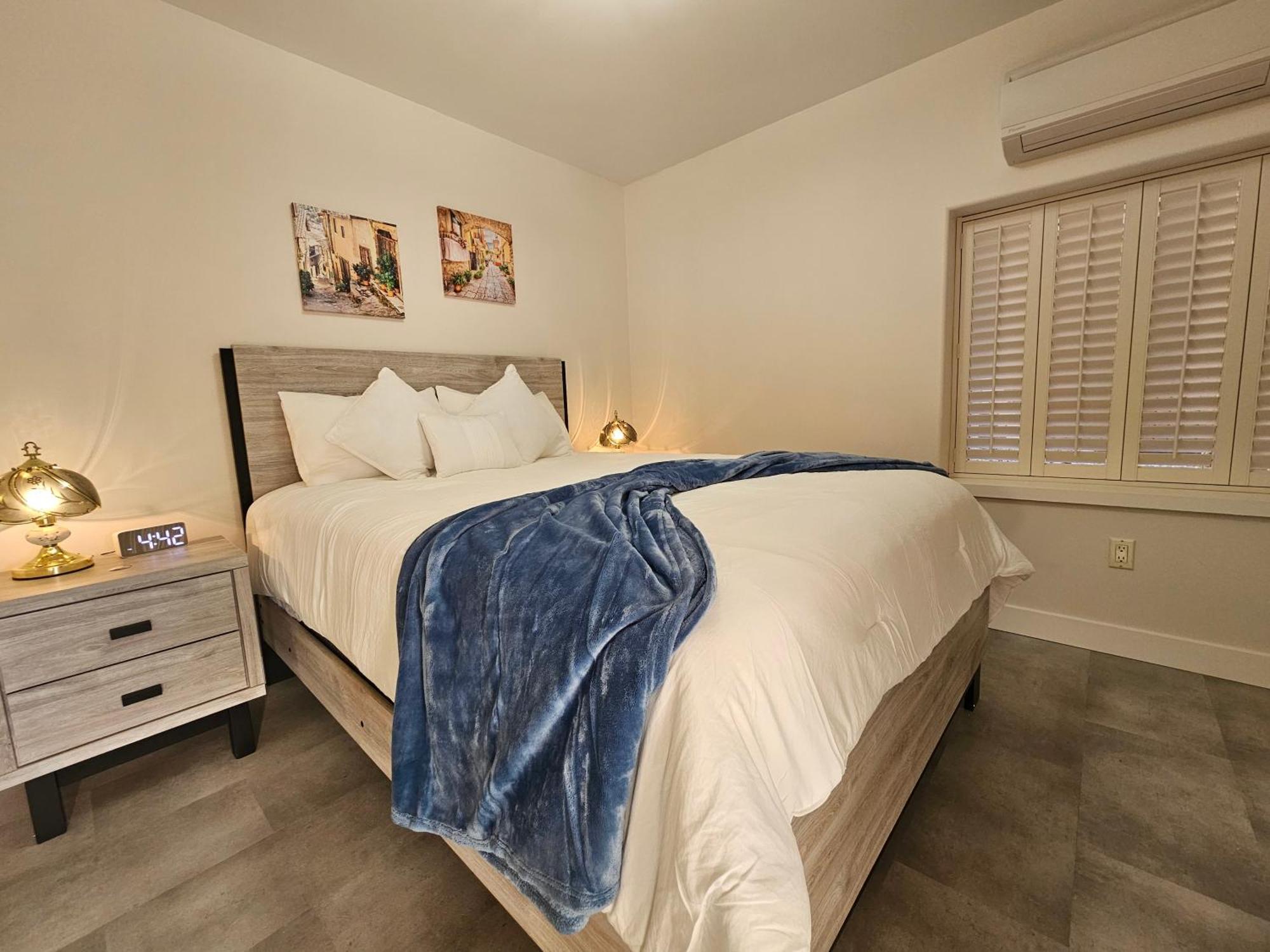 La Dolce Vita B And B Osoyoos Extérieur photo